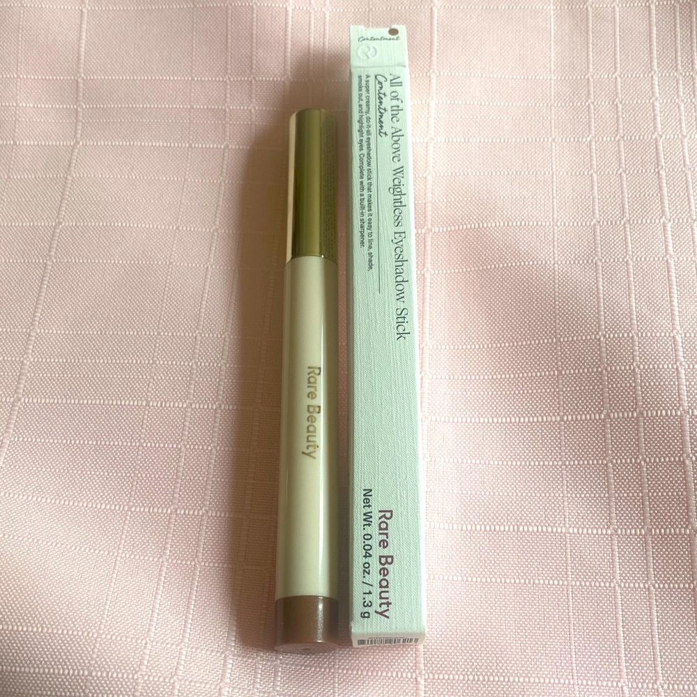NEW IN BOX Rare Beauty Contentment All Of The Above Weightless Eyeshadow Stick
